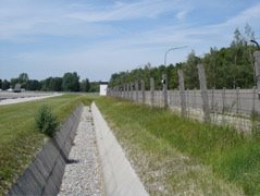 Dachau wall1