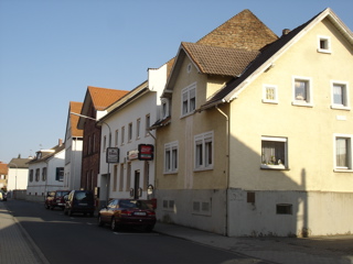 Old Erzhausen street 2