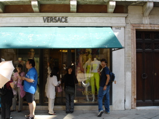 Jason by the Versace store