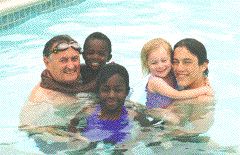 Dad-and-kids-in-pool